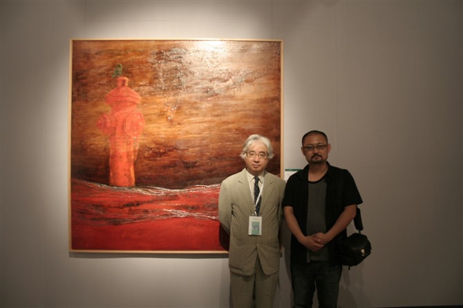 吴尚华艺术作品 漆画 吴尚华 清华大学美术学院漆艺术 北京漆画,吴尚华与日本东京艺术大学副院长 三田村有纯 在漆画作品前